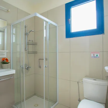 Flouressia Gardens Hotel apartamentowy