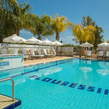 Flouressia Gardens 4*