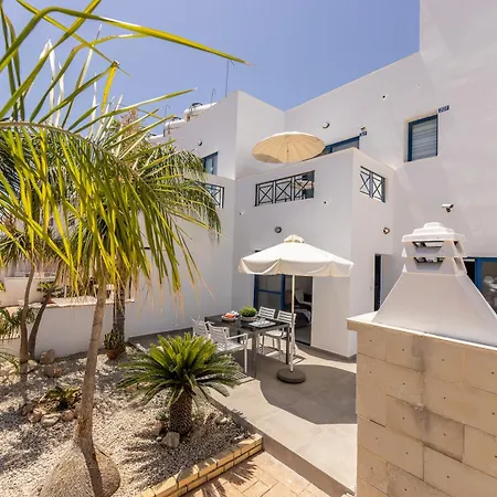 Flouressia Gardens Protaras