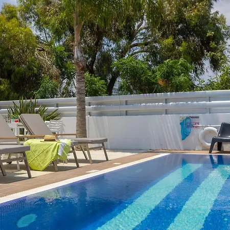 Aparthotel Flouressia Gardens Protaras
