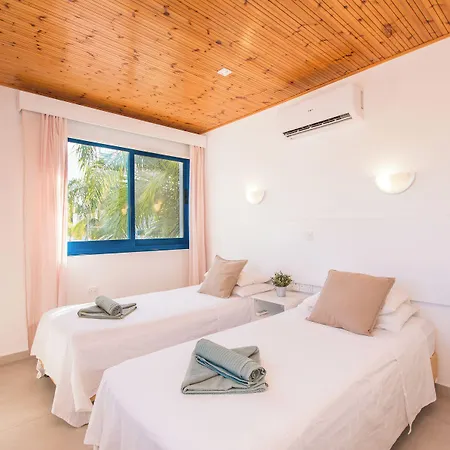 Flouressia Gardens 4* Protaras