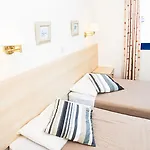 Apartmanhotel Flouressia Gardens