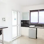 Apartmanhotel Flouressia Gardens 4*