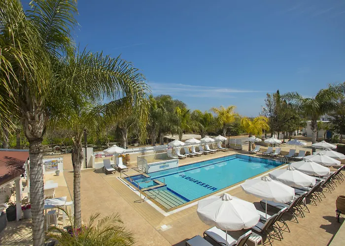 Flouressia Gardens شقة فندقية بروتاراس