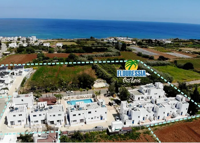 Flouressia Gardens شقة فندقية بروتاراس